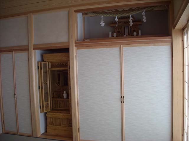 TA邸
