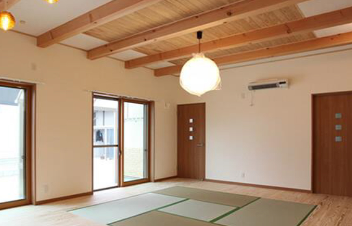 飫肥杉　リブ加工（おびすぎりぶかこう）